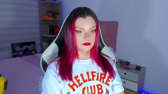 Chat XXX en directo de OphelianaRose33