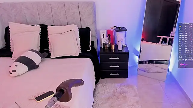 Taylormaxwell's Live XXX Chat