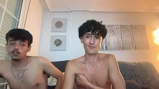 latenightbros 라이브 XXX 채팅