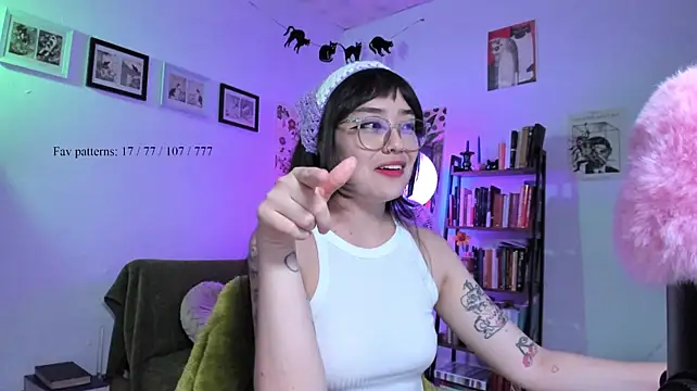 _Insomnia__'s Live XXX Chat