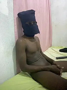 VICTOR-CUM40 Adlı Modelin Canlı XXX Sohbeti