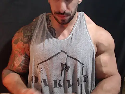 XXX chat uživo modela DommMaster