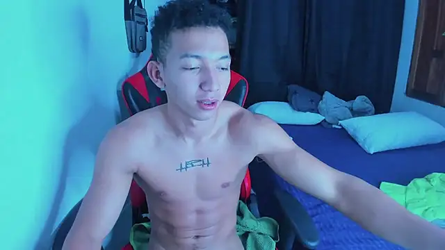 JuanchiT66 Pertunjukan Webcam
