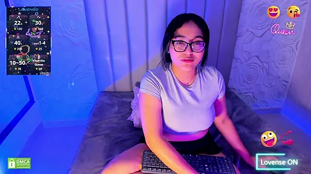 Lya_dubois_ live XXX chat