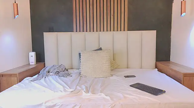 Онлайн чат XXX Sam_Velvett