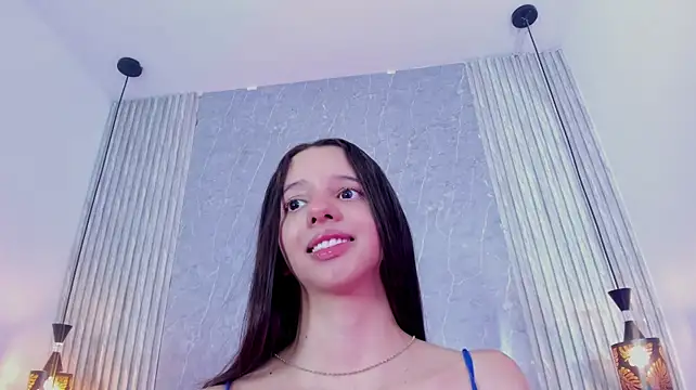 Chat +18 de Little_Melody ao vivo