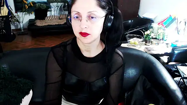Imperatriza's Live XXX Chat