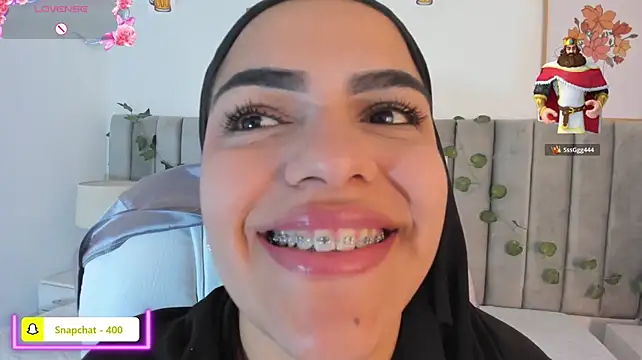 Umarani_ Chat XXX in diretta