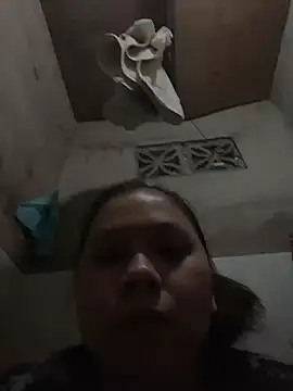 avery_7 élő XXX-chatje