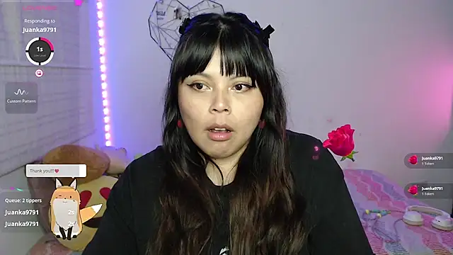 EllieMoonX XXX чат на живо