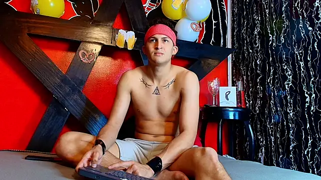 Axel_Romanov Live XXX-chat