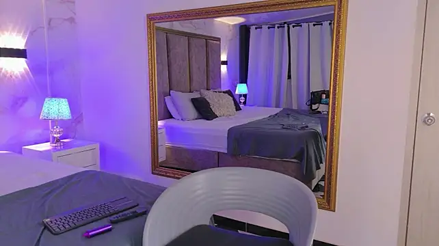LolaGray__n Live XXX chat