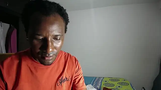 axel_rios_ লাইভ XXX চ্যাট