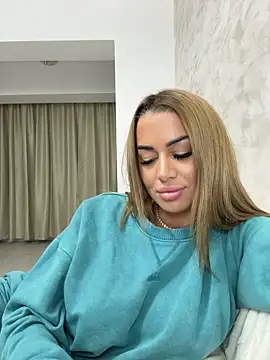 KirstieVegas Chat XXX in diretta