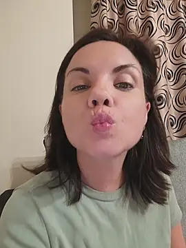 Diamond_Monna Chat XXX live