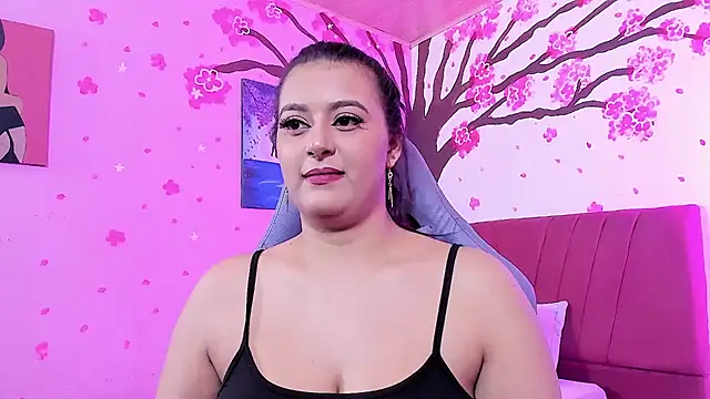LorenaStevens élő XXX-chatje