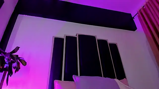 Chat XXX ao vivo de Evalamber_