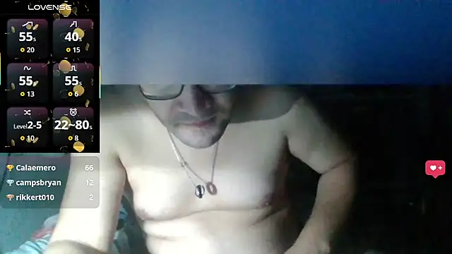 Javi_92 élő XXX-chatje