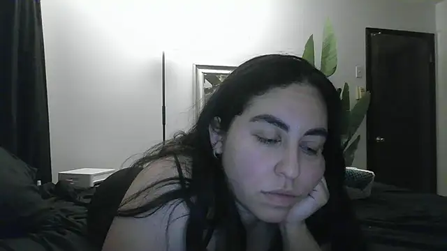WetFlower69 XXX чат на живо