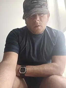 chicoguapo8's Live XXX Chat