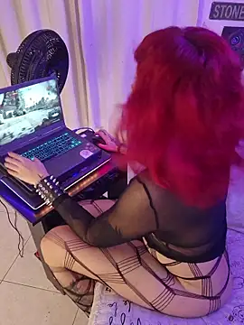 XXX chat uživo modela Sarah-Stoner
