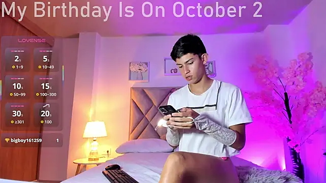 Czat XXX na żywo – Baby_noahtt