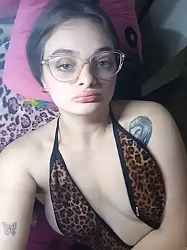 Emmacut's Live XXX Chat