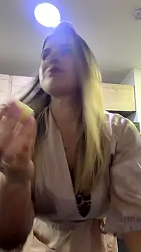 EmiilyAdams_'s Live XXX Chat