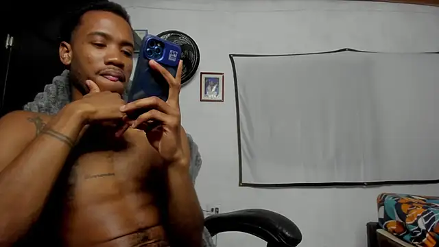 Chat XXX ao vivo de Kofi_exotic_2
