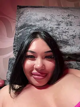 LaaadyDaaamn's Live XXX Chat
