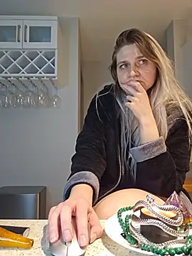 ScarletsWeb élő XXX-chatje