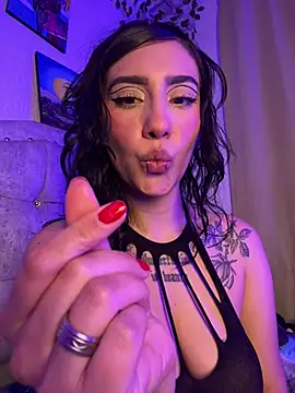 Baby_bansheee Chat XXX in diretta