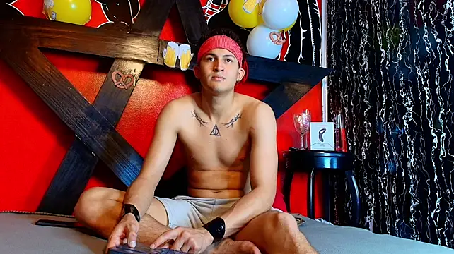 Axel_Romanov Live XXX Chat