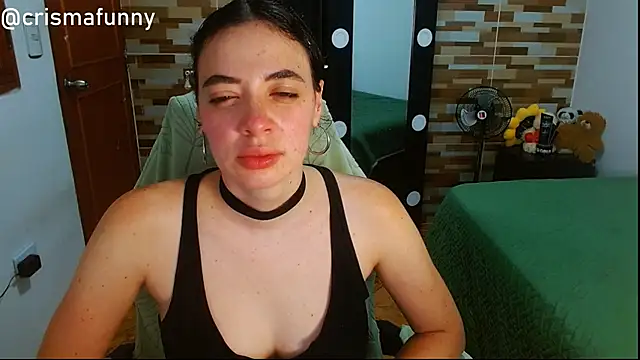 sajecrismaa Adlı Modelin Canlı XXX Sohbeti