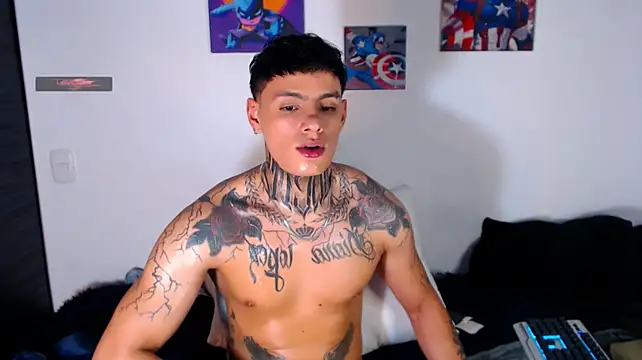 danilohot_19 Webcam Show