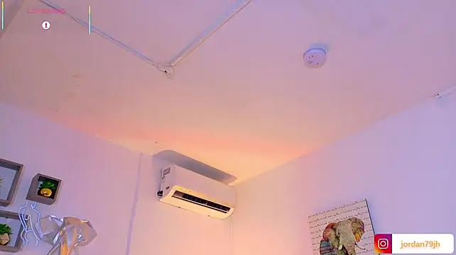 Chat XXX en directo de JordanSmiith_