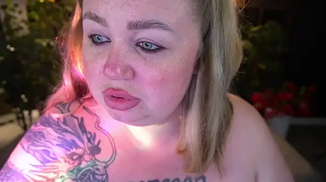 ZaraReignn Live XXX Chat