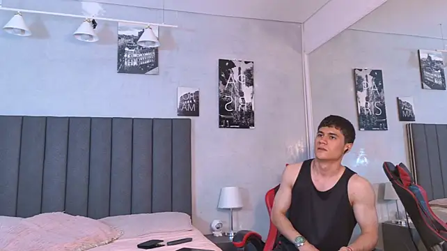 roan_birkin Webcam show