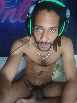 Mikaaa97 – Naživo XXX chat