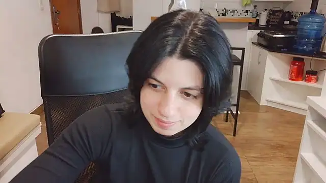 Chat +18 de kyslrana ao vivo