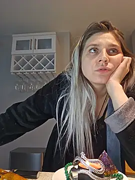 ScarletsWeb élő XXX-chatje