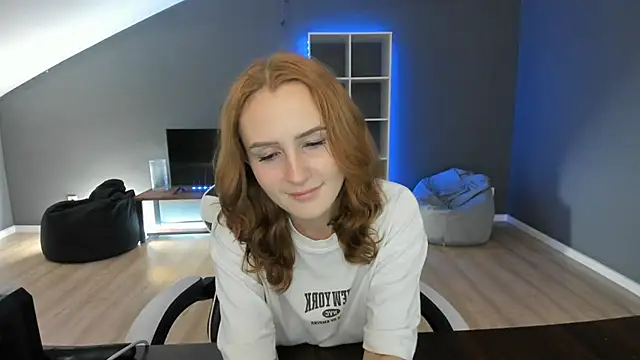 Ari_mon – Naživo XXX chat