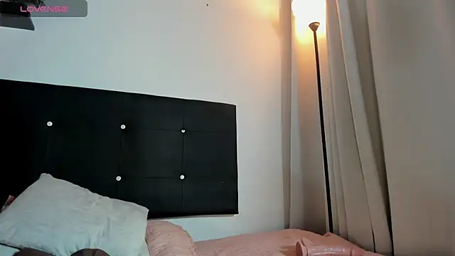 Chat XXX ao vivo de DailaSmith