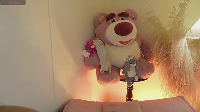 mia_roux1 Obrolan Langsung XXX