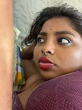 OpposedLoom লাইভ XXX চ্যাট