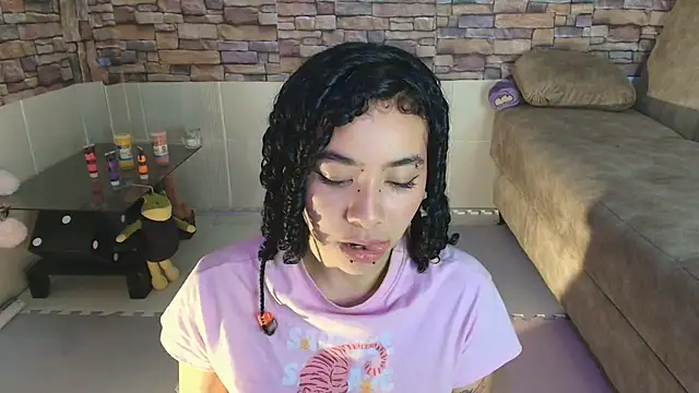 Dhalila_'s Live XXX Chat
