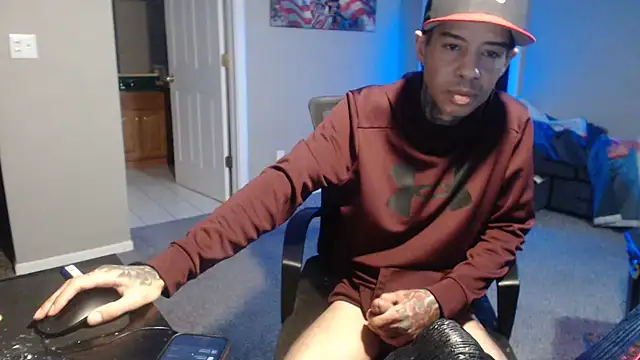 Michigan9000's Live XXX Chat