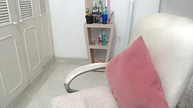 Chat XXX en directo de leonela_69