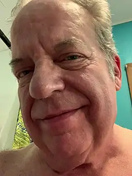 GTforyou2's Live XXX Chat