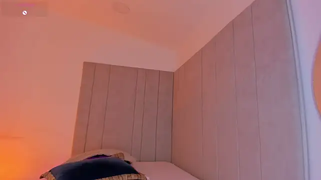 luisah_'s Live XXX Chat